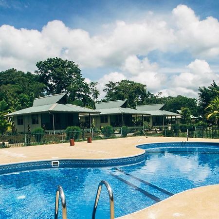 Overbridge River Resort Paramaribo Exteriör bild
