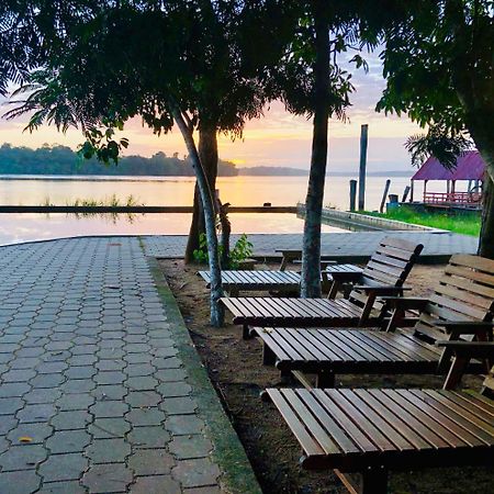 Overbridge River Resort Paramaribo Exteriör bild