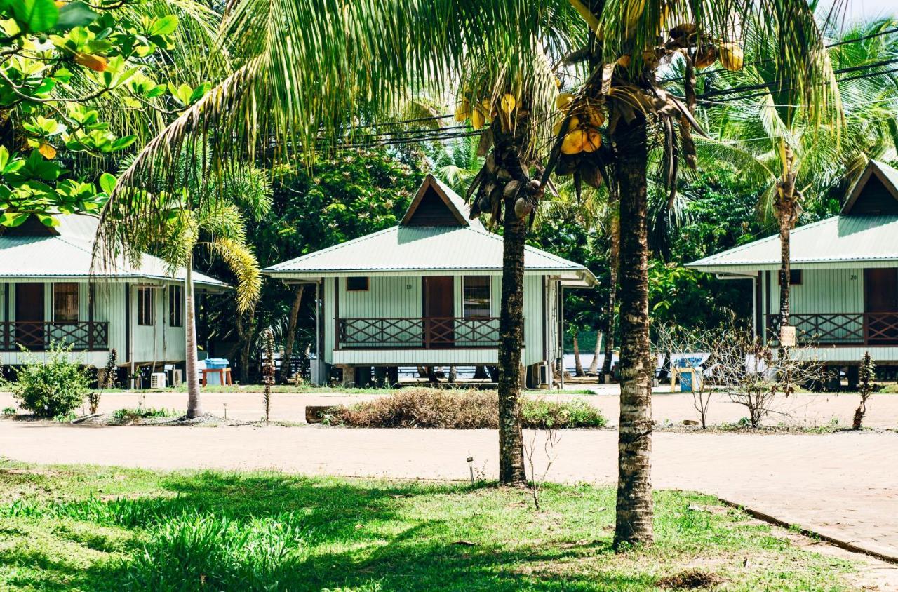 Overbridge River Resort Paramaribo Exteriör bild
